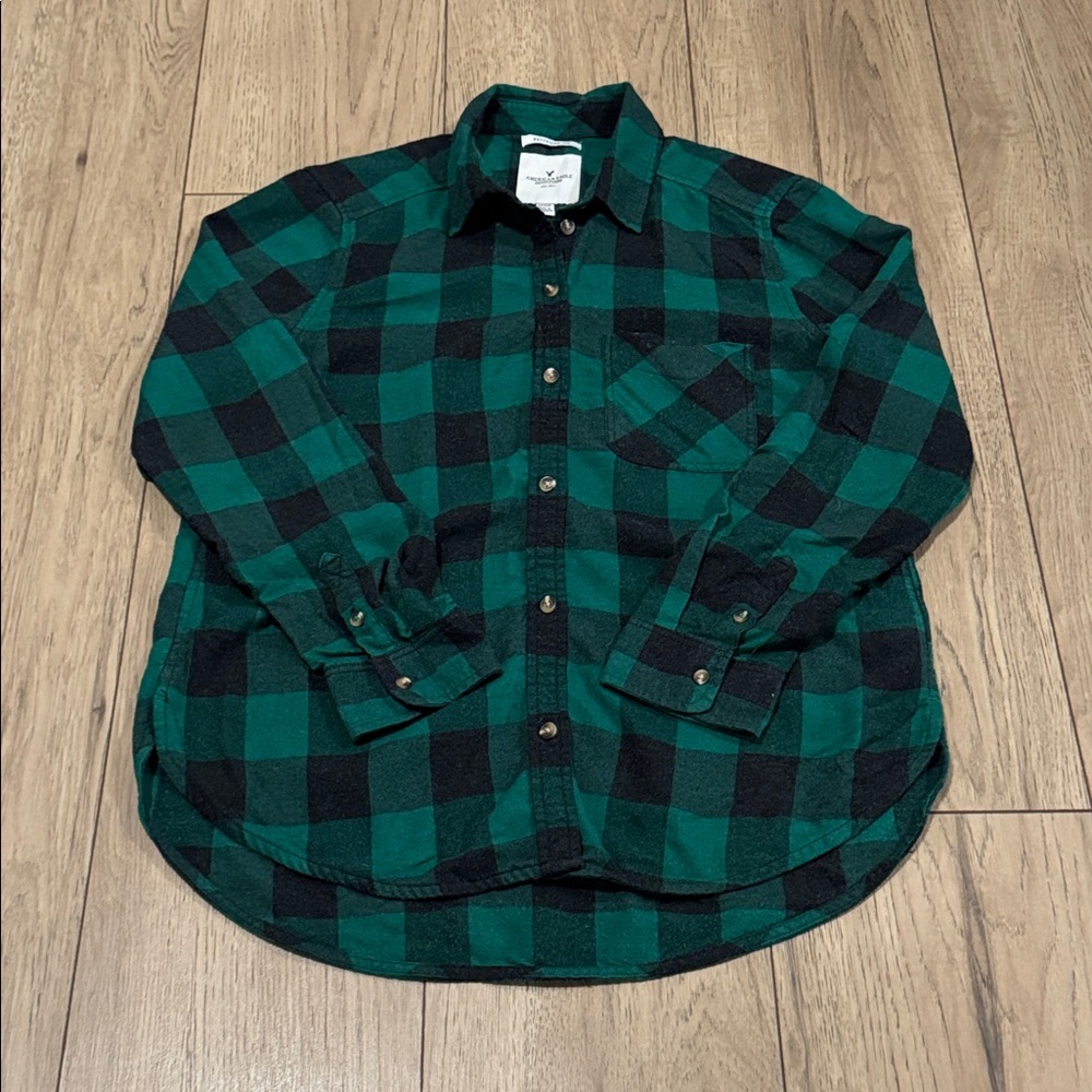 American Eagle Outfitters Boyfriend Fit Green and Black Button Down Women’s M - Picture 2 of 9